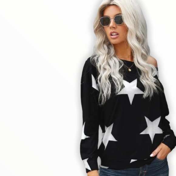 #4051 Asymmetrical Star Gaze Sweatshirt - Picture 14 of 17